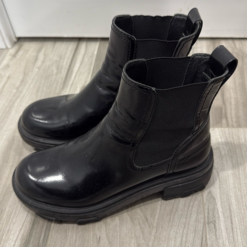 RAG & BONE Chelsea boots